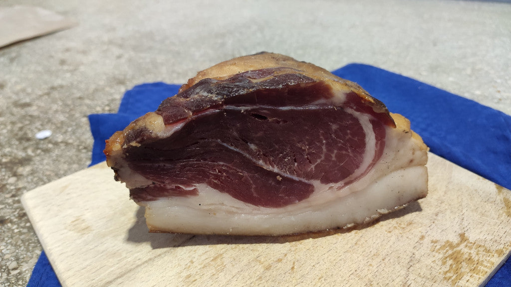 Füstölt sonka -darabolt