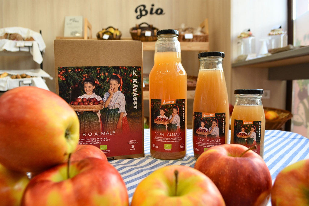 Demeter minősített Rostos almalé